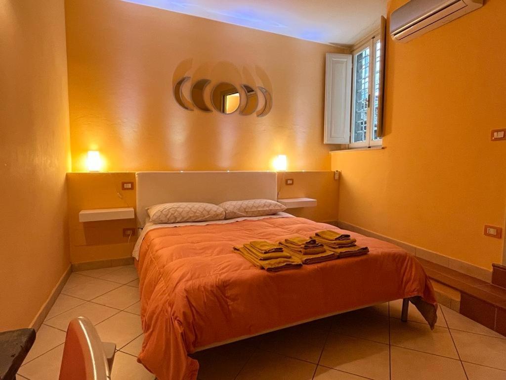 Piazza Napoleone Sweet Apartment Lucca Exterior photo